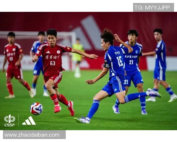 阿迪足球明星队携手打造全新足球盛宴引领未来体育潮流