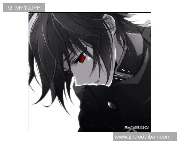 黑色头像足球明星男的魅力与风采解析，探索他们背后的故事与成就